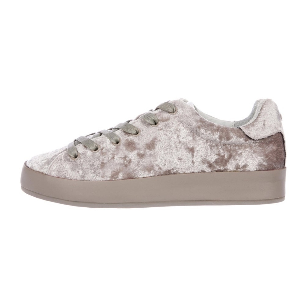 NWT Rag & Bone RB1 Low in Dove Velvet